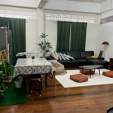 La Wood Homestay Near Kuala Besut Jetty Exterior photo