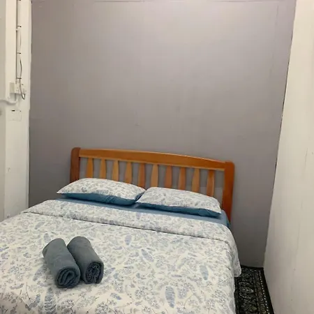 La Wood Homestay Near Kuala Besut Jetty Exterior photo